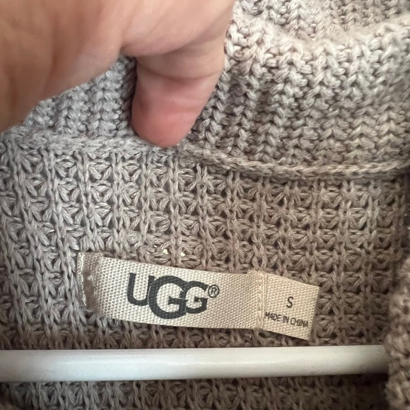 UGG Women's Oatmeal Waffle Knit Cowl Neck Short Sleeve Tunic Sweater Size S Read - Picture 3 of 10